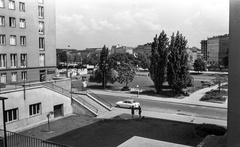 Ausztria, Bécs, Rupreschtplatz a Ruprechtskirche előtt. Szemben a Morzinplatz és a Duna túlpartján az Obere Donaustrasse épületei., 1967, Jankovszky György, Fortepan #58140