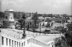 Magyarország, Budapest I., Szent Gellért lépcső, háttérben a Rudas fürdő., 1945, Fortepan, látkép, rom, lámpaoszlop, épületkár, Budapest, korlát, Fortepan #5822