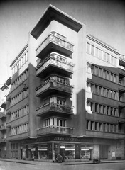 Magyarország, Budapest XIII., Balzac (Légrády Károly) utca 35. a Hollán Ernő (Hollán) utcából nézve., 1937, Jurányi Attila, modern építészet, Általános Fogyasztási Szövetkezet, Budapest, Fortepan #58260