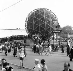 Hungary, Budapest XIV., a belföldi idegenforgalom pavilonja. A Gömbkilátó szerkezete 1967. óta Balatonbogláron áll., 1963, Nagy Gyula, international fair, Budapest, geometry, Fortepan #58528