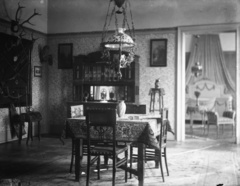 1916, Veszprém Megyei Levéltár/Nemere Péter, interior, trophy, chandelier, table, chair, Fortepan #58758