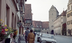 Németország, Dinkelsbühl, Dr. Martin Luther Strasse, Rothenburgi-kapu., 1966, Herbály István, Fortepan #58924