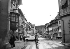 Svájc, Stein am Rhein, Rathausplatz a Chirchhofplatz felől nézve., 1960, Fortepan, utcakép, életkép, gyalogátkelő, kerékpár, Fortepan #59594