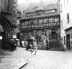 Németország, Meissen, An der Frauenkirche, szemben a Vincenz Richter étterem ., 1960, Fortepan, NDK, Fortepan #59601