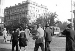 Magyarország, Budapest V., Kálvin tér, szemben a Kecskeméti utca torkolatánál a Geist-ház (Ybl Miklós, 1863-64)., 1937, Fortepan, neonreklám, villamos, Klein Dezső fotóműterem, Budapest, viszonylatszám, Fortepan #59644