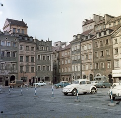 Lengyelország, Varsó, Óvárosi piactér (Rynek Starego Miasta)., 1965, Nagy Gyula, színes, Zuk-márka, FSO Syrena, Volkswagen Bogár, Fortepan #59954