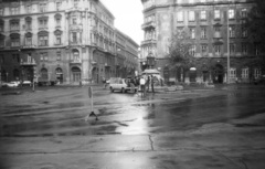 Magyarország, Budapest V., a Báthory utca és a Hold (Rosenberg házaspár) utca kereszteződésénél található tér, Batthyány örökmécses., 1988, Philipp Tibor, Budapest, rendszerváltás, Fortepan #60429