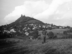 Magyarország,Balaton, Szigliget, a várrom látképe a Hálás-tető felől., 1970, Gárdos György, várrom, Fortepan #60481