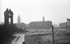 Germany, Dresden, Neumarkt a Brühlsche Terrasse-ról nézve. Balra a Münzgasse és a Miasszonyunk-templom (Frauenkirche) romjai., 1971, Lencse Zoltán, GDR, Fortepan #61150