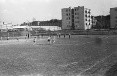 Magyarország, Budapest XIII., Bodor utca 3., Budapest Erdért SE sporttelep., 1962, Lencse Zoltán, labdarúgás, lakótelep, sportpálya, Budapest, Fortepan #61203