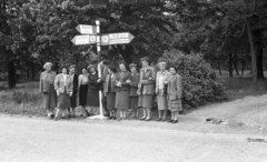 Hungary, Mátrafüred, 1962, Lencse Zoltán, tableau, road signs, Fortepan #61226