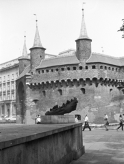 Poland, Kraków, barbakán., 1971, Lencse Zoltán, street view, barbican, Fortepan #61305