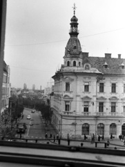 Románia,Erdély, Kolozsvár, kilátás az Astoria szálló (később a Kereskedelmi és Iparkamara épülete) teraszáról. Szemben a Radák utca (Strada Dacia), jobbra a Wesselényi Miklós utca (Strada Regele Ferdinand, akkor Strada Dózsa György)., 1972, Lencse Zoltán, Fortepan #61326