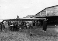 Magyarország, Budaörs, Farkashegyi vitorlázó repülőtér., 1934, A R, repülőgép, hangár, vitorlázó repülőgép, Lippisch-márka, Lippisch RRG-1 Zögling, Fortepan #62253