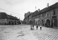 Magyarország, Óbuda, Budapest III., Lajos utca, a Tél utcától nézve., 1927, cégtábla, babakocsi, utcakép, kockakő, kordé, Budapest, Fortepan #62302