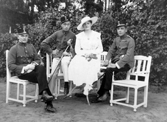 1917, Fortepan, First World War, hat, uniform, garden, tableau, men, soldier, woman, sword, garden furniture, sitting on a table, Fortepan #6439