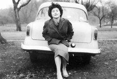 1965, Fortepan, portrait, lady, automobile, hands in pockets, girls'n'cars, sitting on a car, Fortepan #6452