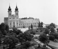 Magyarország,Balaton, Tihany, légifotó, Bencés Apátság., 1965, Magyar Rendőr, légi felvétel, barokk-stílus, kolostor, bencés rend, Wittwer Márton-terv, Fortepan #65140