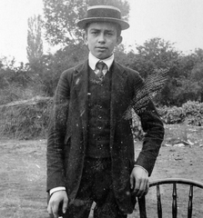 1920, Fortepan, portrait, hat, garden, man, Fortepan #6522