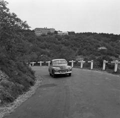 Magyarország, Pécs, Mecsekoldal a Kikelet szállóval., 1966, Magyar Rendőr, FSO Warszawa, rendszám, Fortepan #65333