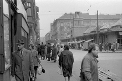 Magyarország, Budapest VII., Garay téri piac a Murányi utca felől a Péterfy Sándor utca irányába nézve., 1968, Magyar Rendőr, Budapest, Fortepan #65641