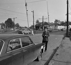 Magyarország, Budapest XXIII., Grassalkovich (Marx Károly) út, jobbra a Haraszti út torkolata., 1971, Magyar Rendőr, Budapest, Opel Rekord A, Moszkvics 408, Fortepan #65830