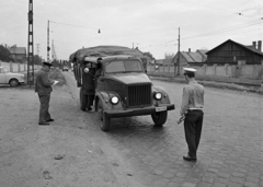 Magyarország, Budapest IX., Soroksári út a Szabadkai út közelében., 1972, Magyar Rendőr, GAZ-márka, teherautó, rendőr, rendszám, Budapest, GAZ 51, Fortepan #65907