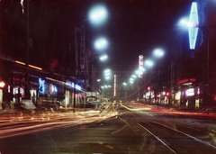 Hungary, Budapest V., Kossuth Lajos utca, Úttörő Áruház., 1969, Sándor Dávid, colorful, street view, neon sign, night, Budapest, Fortepan #6599