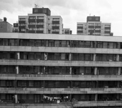 Hungary, Budapest XIX., a József Attila utca, Kazinczy utca és az Üllői út (Vörös Hadsereg útja) között épült házak a Dobó Katica utcától nézve., 1976, Magyar Rendőr, blocks, Budapest, Fortepan #66278