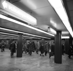 Magyarország, Budapest VI., Nyugati (Marx) tér, metróállomás., 1982, Magyar Rendőr, metró, metróállomás, Budapest, Fortepan #66705