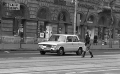 Magyarország, Budapest V., Szent István körút 5., 1982, Magyar Rendőr, utcakép, Lada-márka, csizma, automobil, VAZ 2103/2106, Budapest, Aranypók, Fortepan #66749