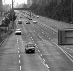 Magyarország, Budapest IX., Üllői út a Távíró utcai gyalogos felüljáróról a Pöttyös utca felé nézve., 1988, Magyar Rendőr, Skoda-márka, Lada-márka, rendszám, Budapest, Lada Samara, Fortepan #67187