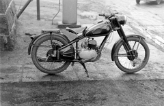 Magyarország, 1958, Magyar Rendőr, motorkerékpár, magyar gyártmány, Danuvia-márka, D-Csepel 125, Fortepan #67331