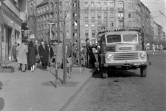 Hungary, Budapest XI., Móricz Zsigmond körtér, balra a Bartók Béla út, jobbra a Karinthy Frigyes út., 1962, Magyar Rendőr, Csepel-brand, number plate, Budapest, Fortepan #67525