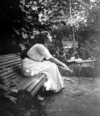 1917, Fortepan, solitude, garden, waiting, relaxation, woman, bench, posture, garden furniture, Fortepan #6990