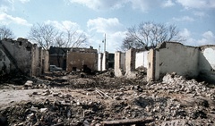 Hungary, Óbuda, Budapest III., a Kórház utca páros oldalának bontása, háttérben a Vörösvári út házai., 1968, Zsanda Zsolt, Vajszada Károly, colorful, street view, ruins, Budapest, Fortepan #70113