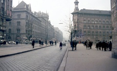 Magyarország, Budapest VIII.,Budapest VII., Rákóczi út, balra a Luther utca, jobbra a Szövetség utca torkolata., 1969, Zsanda Zsolt, Vajszada Károly, színes, villamos, FVV CSM-2/CSM-4, Budapest, Fortepan #70186