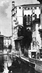 Olaszország, Velence, Rio de San Trovaso, szemben a Palazzo Contarini Corfù., 1900, Teodoro Wolf-Ferrari, gondola, csatorna, Fortepan #70482