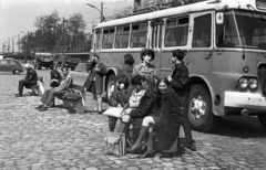 Magyarország, Budapest V., pesti alsó rakpart a Vigadó tér közelében., 1968, autóbusz, magyar gyártmány, Ikarus-márka, Ikarus 620/630, Budapest, Fortepan #70594