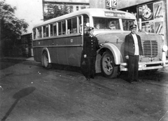 Magyarország, 1938, Négyesi Pál, autóbusz, magyar gyártmány, sofőr, MÁVAG-márka, kalauz, rendszám, MÁVAG-Mercedes-Benz, MÁVAG N26/36, viszonylattábla, viszonylatszám, Fortepan #70687