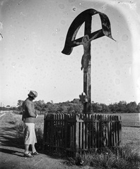 Magyarország, Budapest II., Gábor Áron utca - Törökvész út sarok, pléhkrisztus., 1934, Lissák Tivadar, feszület, Budapest, Fortepan #71007