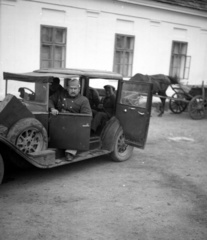 1939, Lissák Tivadar, Fiat-márka, olasz gyártmány, automobil, Fiat 520, pótkerék, Fortepan #71218