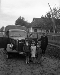 1939, Lissák Tivadar, Opel-márka, teherautó, gyerekek, rendszám, Opel Blitz, nagyság szerint, kontytető, hárman, Fortepan #71249