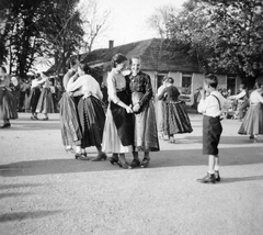 1935, Fortepan, tánc, nők, népviselet, Fortepan #7146