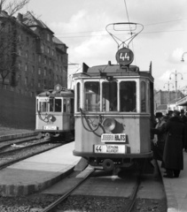 Magyarország, Budapest II., Széll Kálmán tér., 1941, Lissák Tivadar, villamos, viszonylattábla, Budapest, viszonylatszám, Fortepan #71735