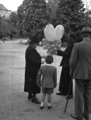 1942, Lissák Tivadar, léggömb, Fortepan #71833