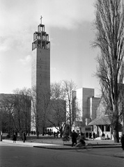 Magyarország, Budapest XII., Csaba utca, szemben a városmajori Jézus Szíve-templom., 1942, Lissák Tivadar, templom, Budapest, Árkay Aladár-terv, Árkay Bertalan-terv, Fortepan #71925