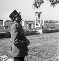 Hungary, Budapest XVI., Mátyásföld, Újszász utca 41-43. (Keresztúri út 1-3.), Magyar Királyi Honvéd gépkocsiszertár, meteorológiai megfigyelő állomás., 1943, Lissák Tivadar, military, soldier, weather station, Budapest, Fortepan #72087