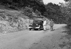 Magyarország, Ford V8 Modell 48, 1935-ös kiadású személygépkocsi., 1943, Lissák Tivadar, amerikai gyártmány, Ford-márka, automobil, Ford V8, Fortepan #72472