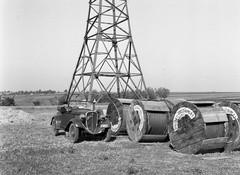 1943, Lissák Tivadar, Fiat-márka, olasz gyártmány, automobil, rendszám, Fiat 508 Balilla, kábeldob, távvezeték, Fortepan #72547